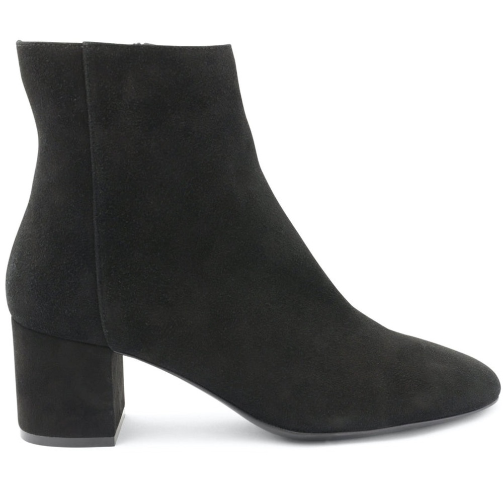 NWOB Bruno Magli Black Vinny Suede Ankle Boot - Sz 11